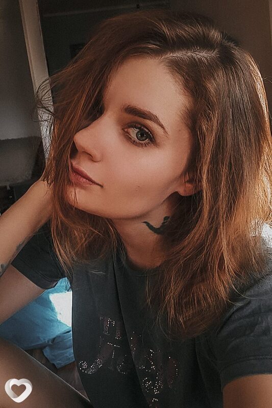 Валя