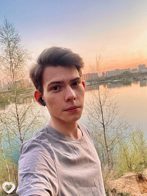Толя