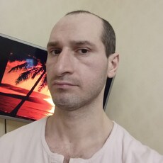 Илья