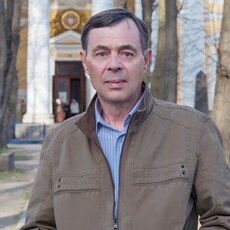 Валя