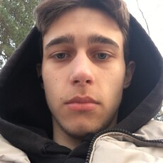 Виктор