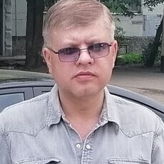 Толя