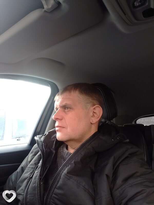 Артём