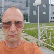 Михаил