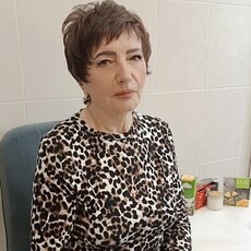 Полина