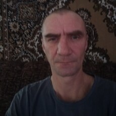 Артём