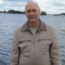 Анатолий