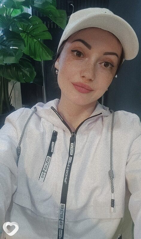 Надя