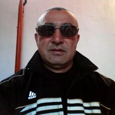 Илья