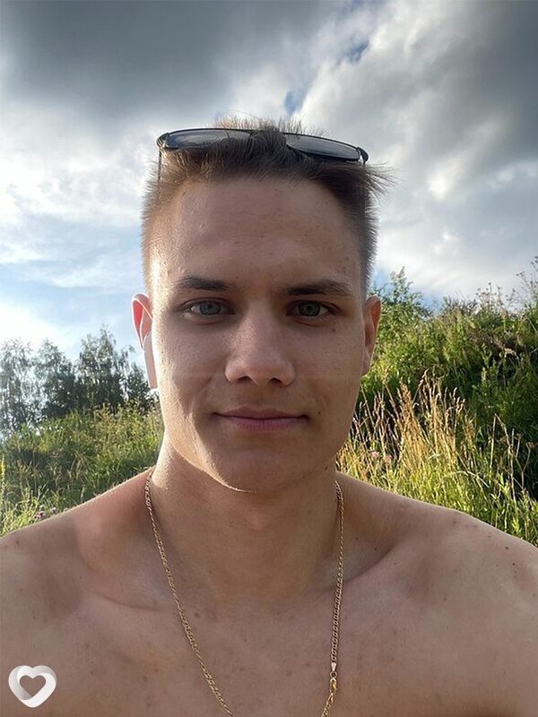 Денис