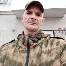 Артём