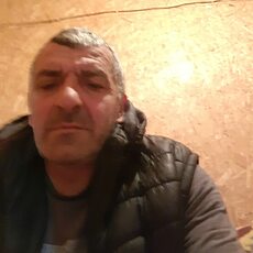 Виктор