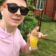 Толя