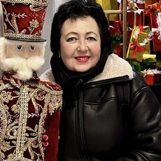 Соня