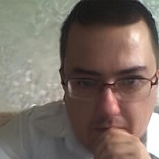 Геннадий