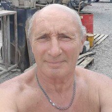 Лёня