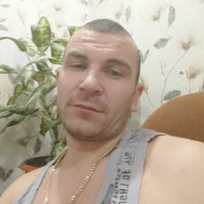 Артём
