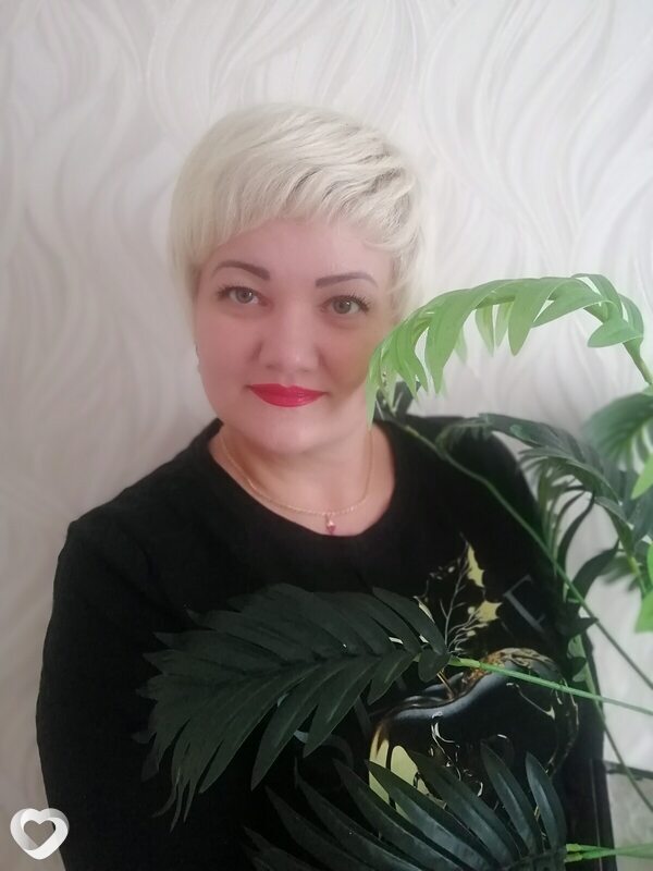 Надя