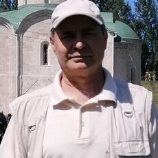 Виктор