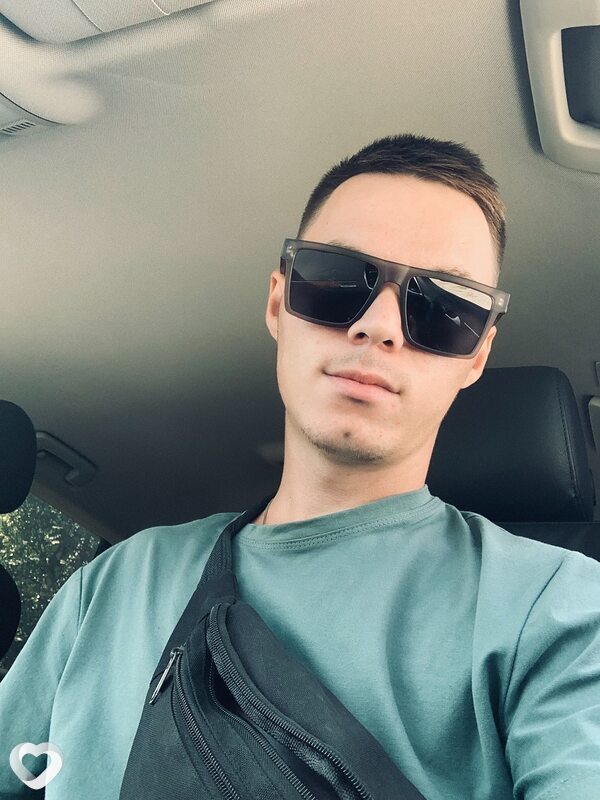 Назар