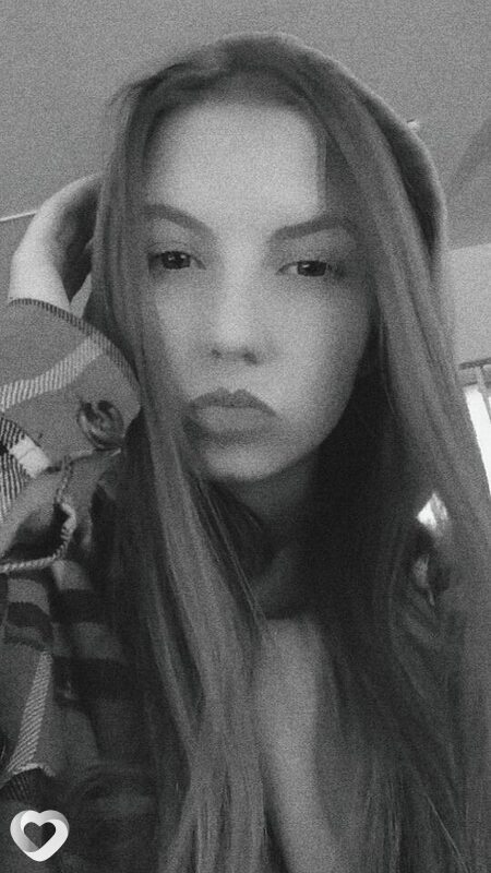 Валя