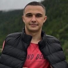 Илья