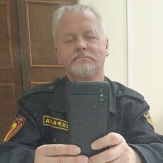 Артём