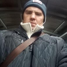 Артём
