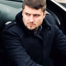 Артём