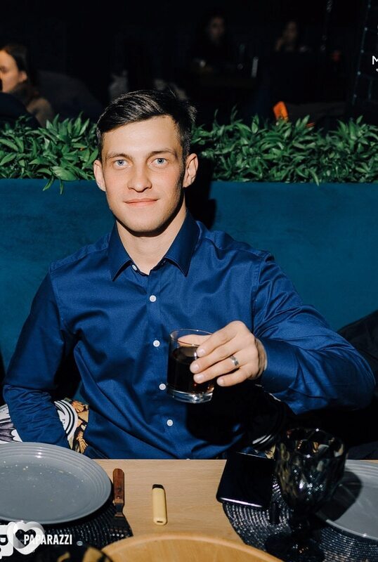 Виктор