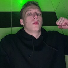 Максим