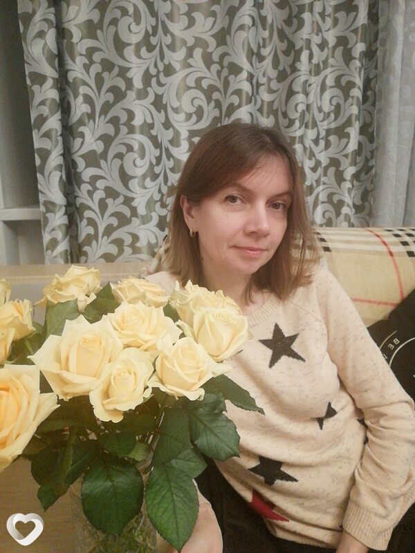 Оля