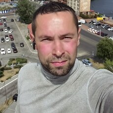 Артём