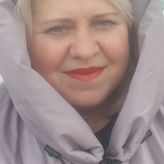 Аня