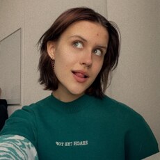 Аня