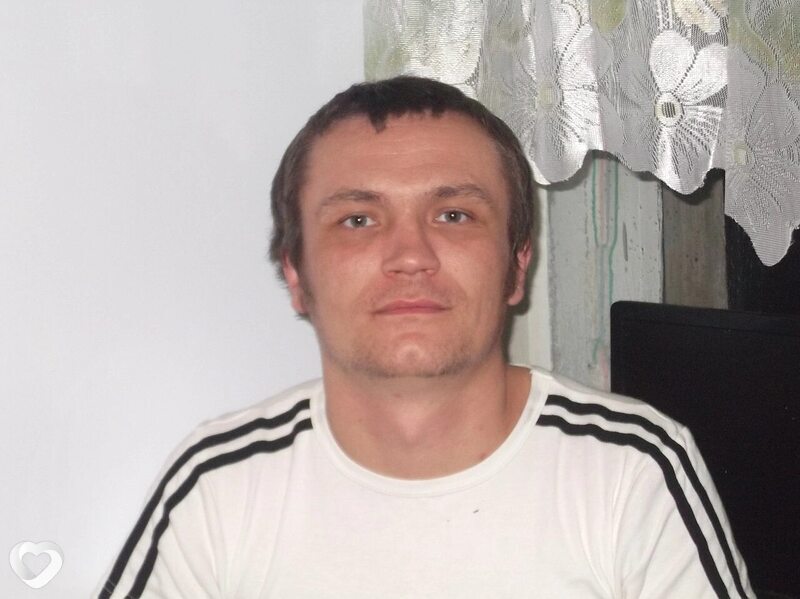 Артём