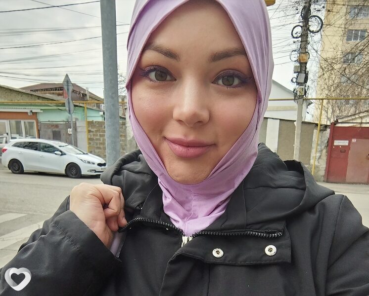 Женя