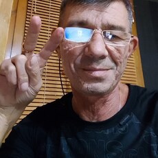Виктор