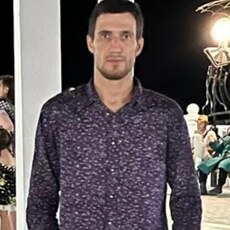 Максим