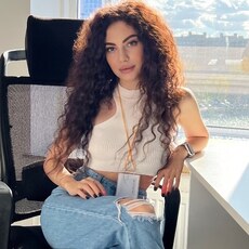Мила