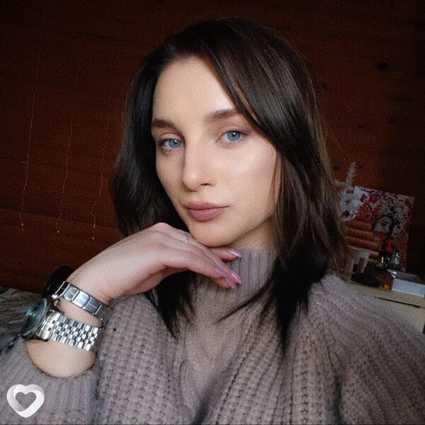 Аня