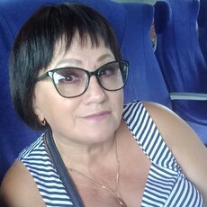 Полина