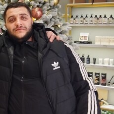 Лёня