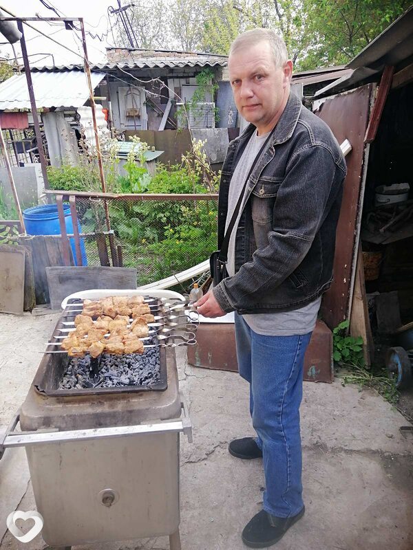 Валя