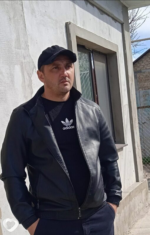 Геннадий