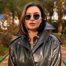 Женя