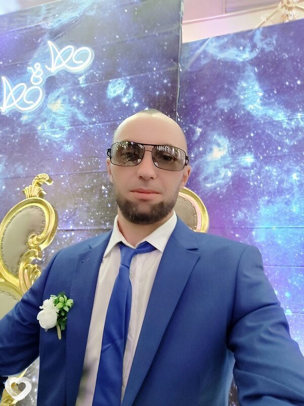 Максим