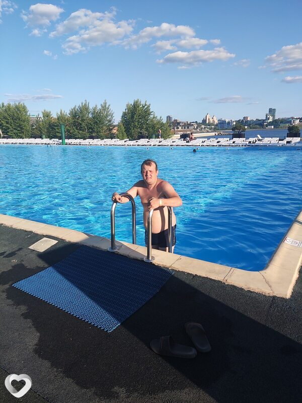 Женя