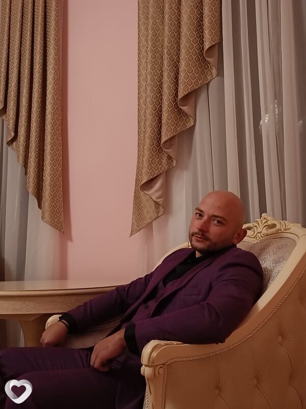 Назар