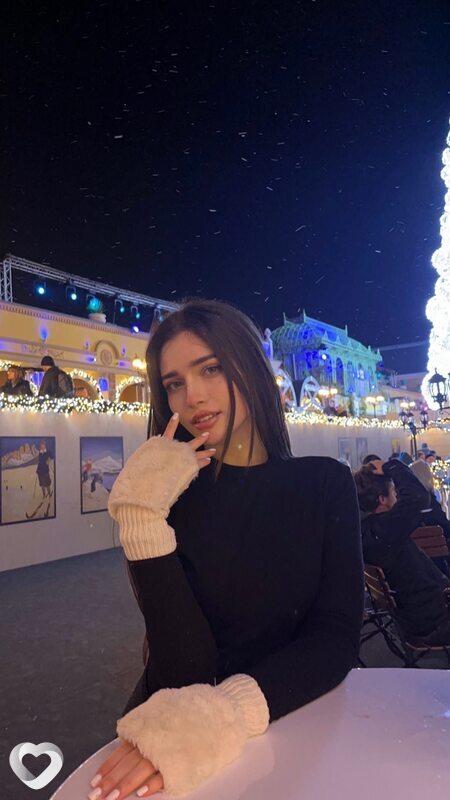 Ева